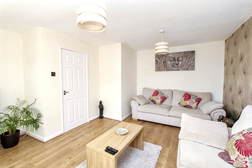 Property image 3 of 9