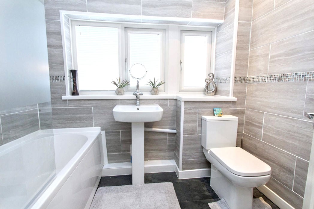 Property image 8 of 9