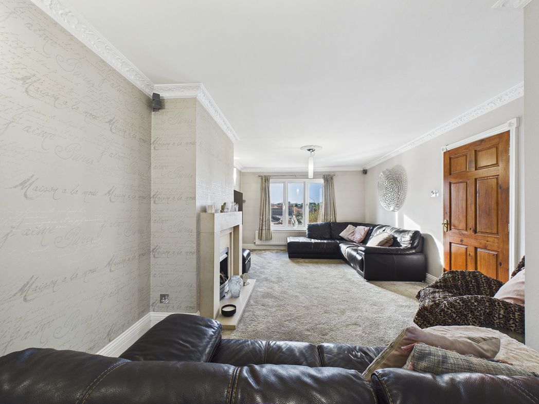 Property image 5 of 17