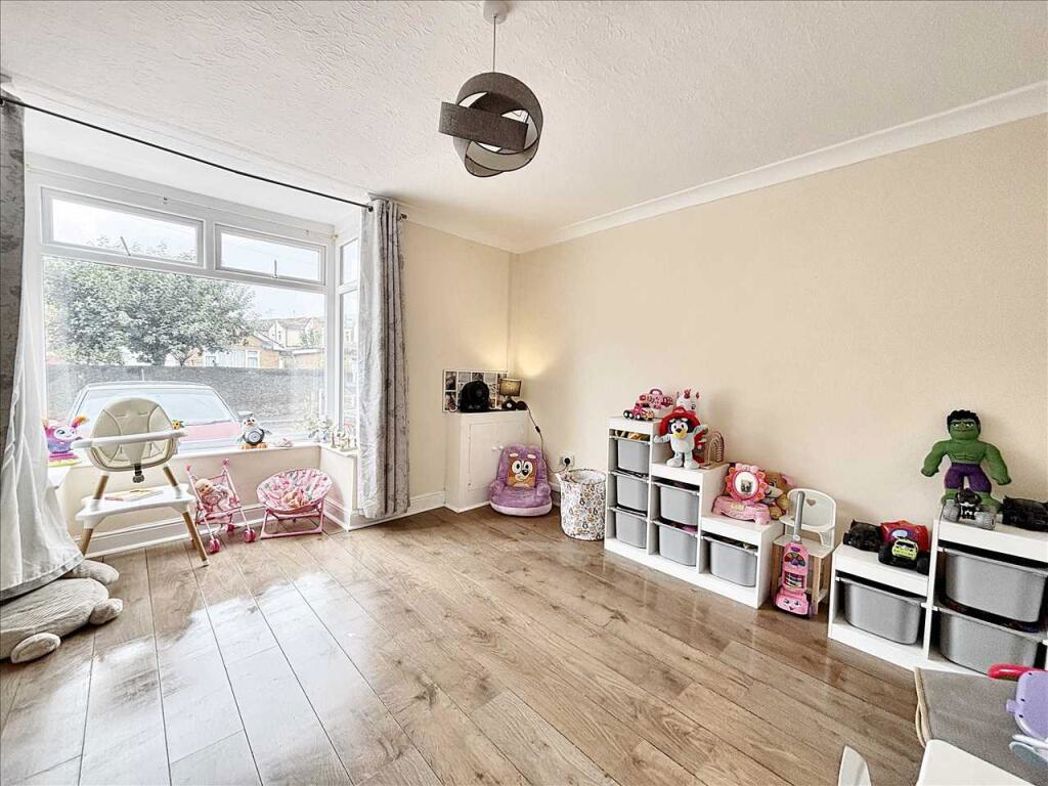 Property image 3 of 10