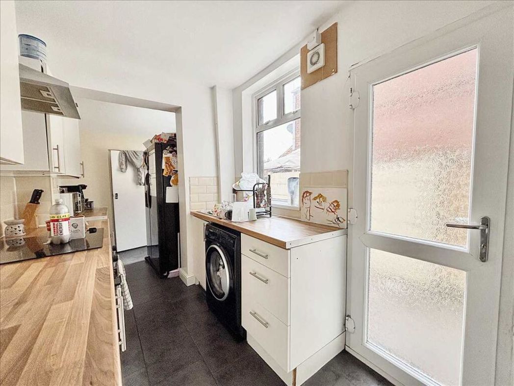 Property image 6 of 10
