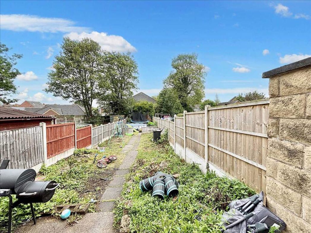 Property image 10 of 10