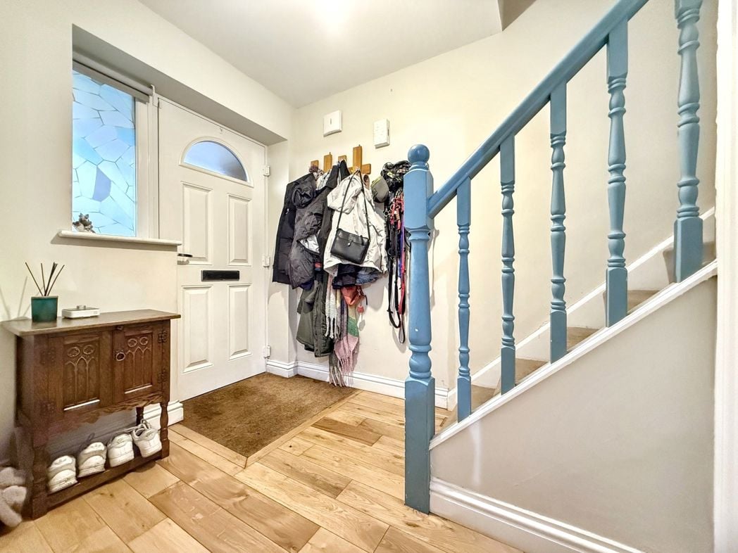 Property image 12 of 27