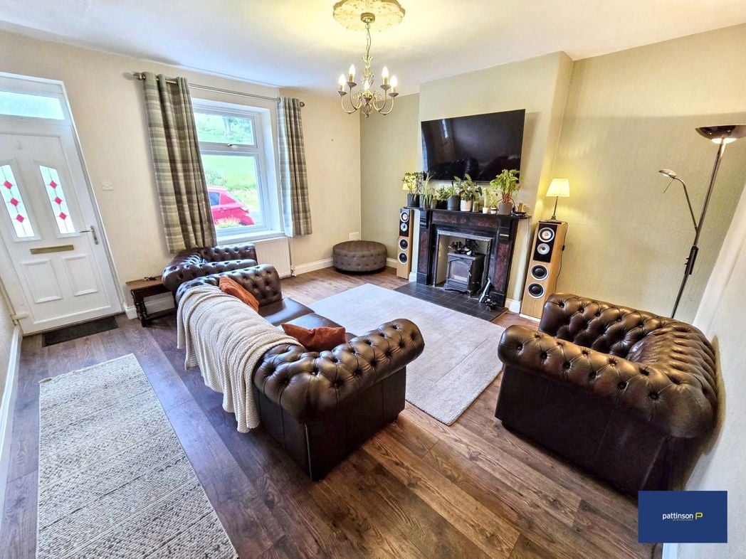 Property image 2 of 17