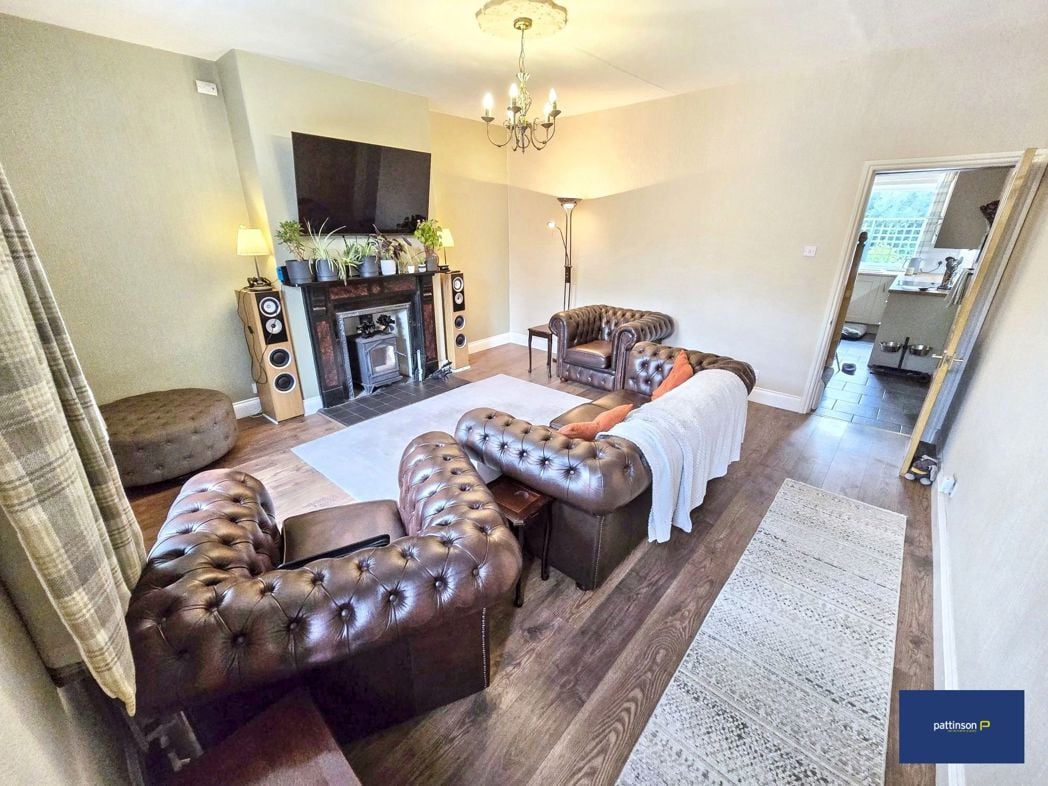 Property image 3 of 17