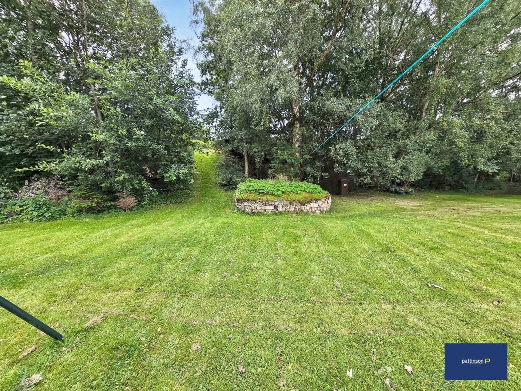 Property image 13 of 17