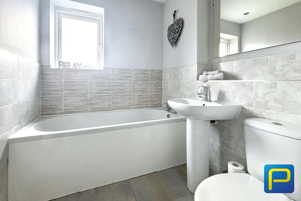 Property image 18 of 23