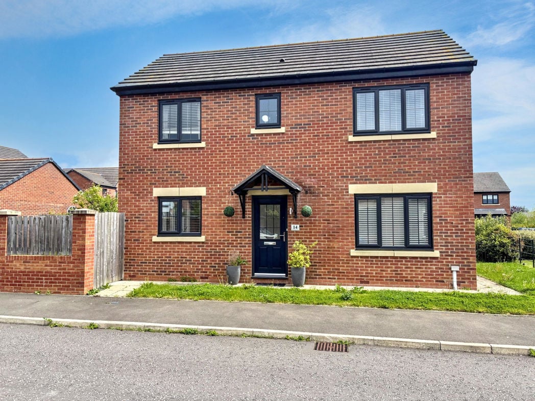 Property image 1 of 23