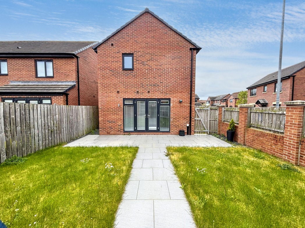 Property image 19 of 23