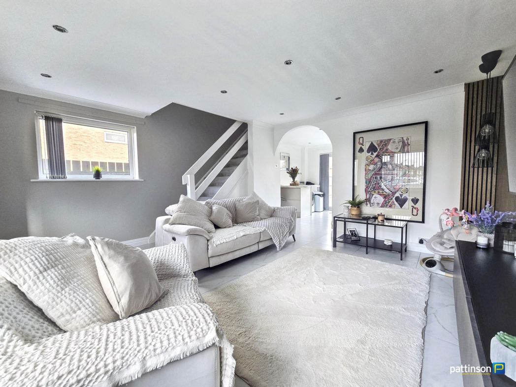 Property image 6 of 28