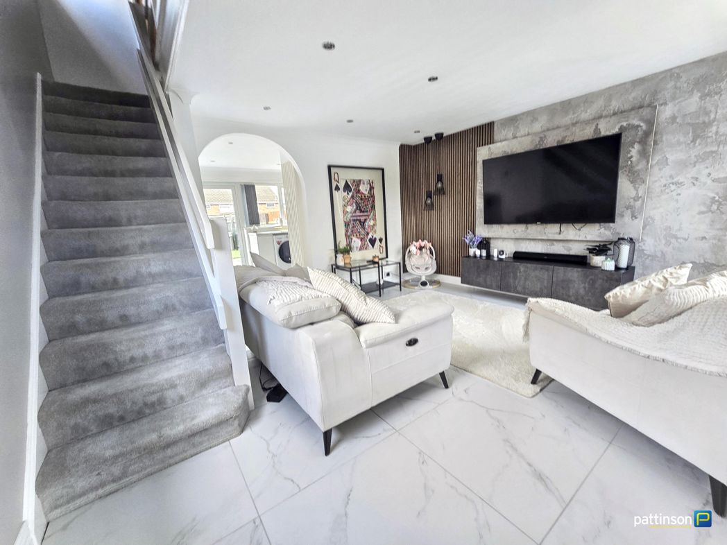 Property image 5 of 28