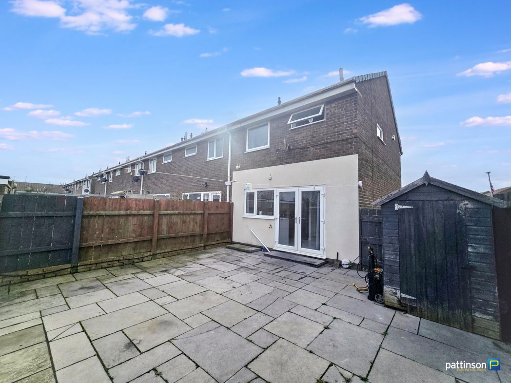 Property image 25 of 28