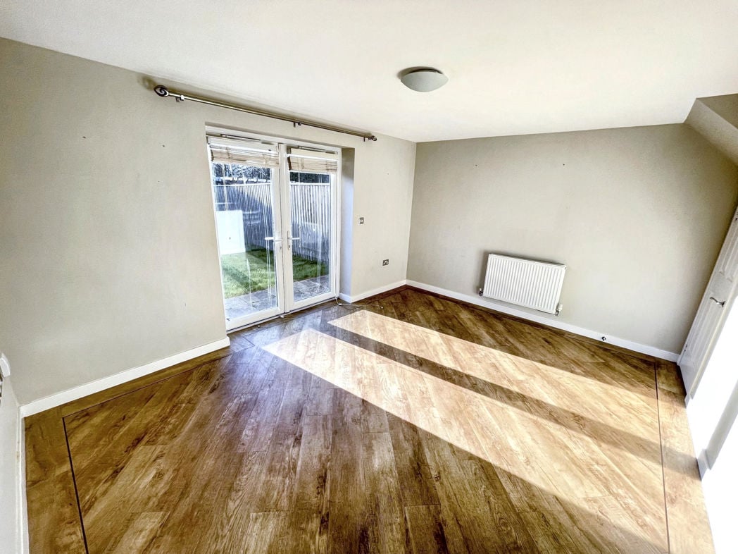 Property image 4 of 13