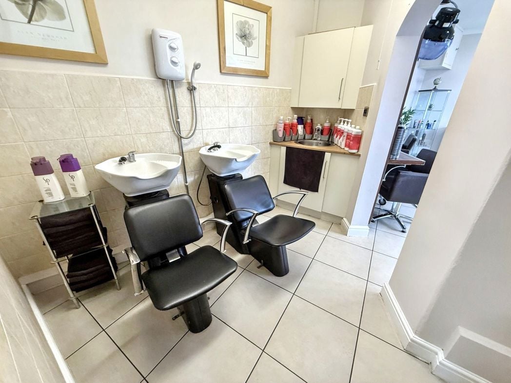 Property image 26 of 33