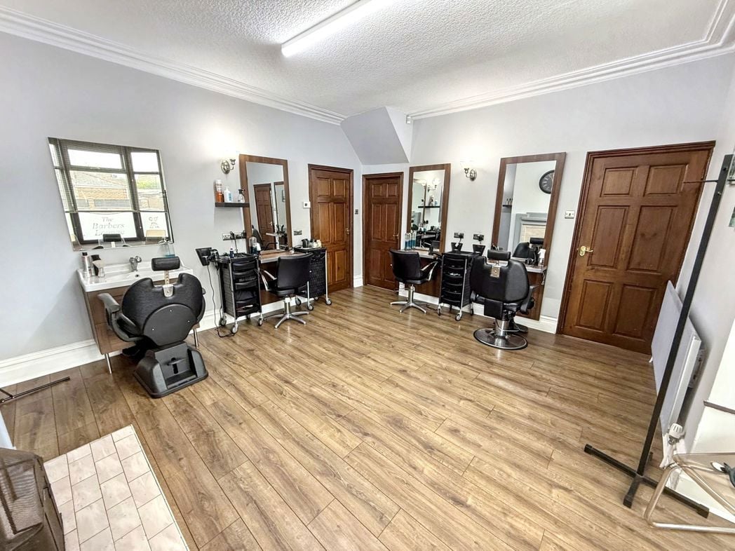 Property image 30 of 33