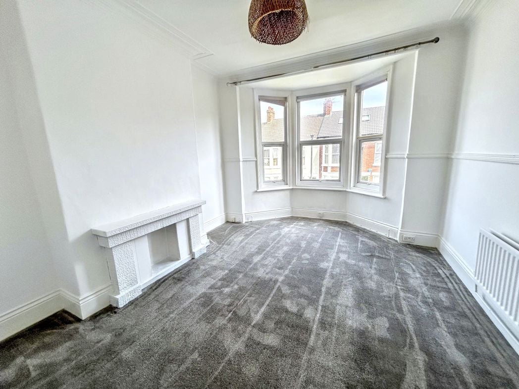 Property image 2 of 13