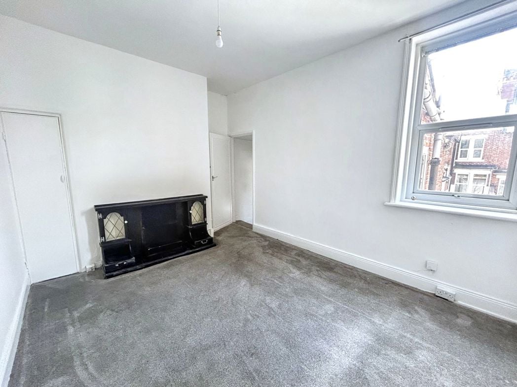 Property image 6 of 13