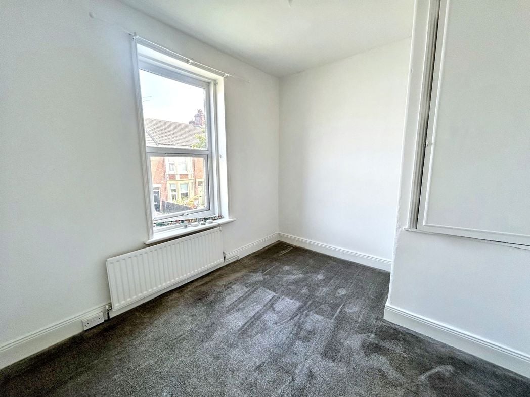 Property image 9 of 13