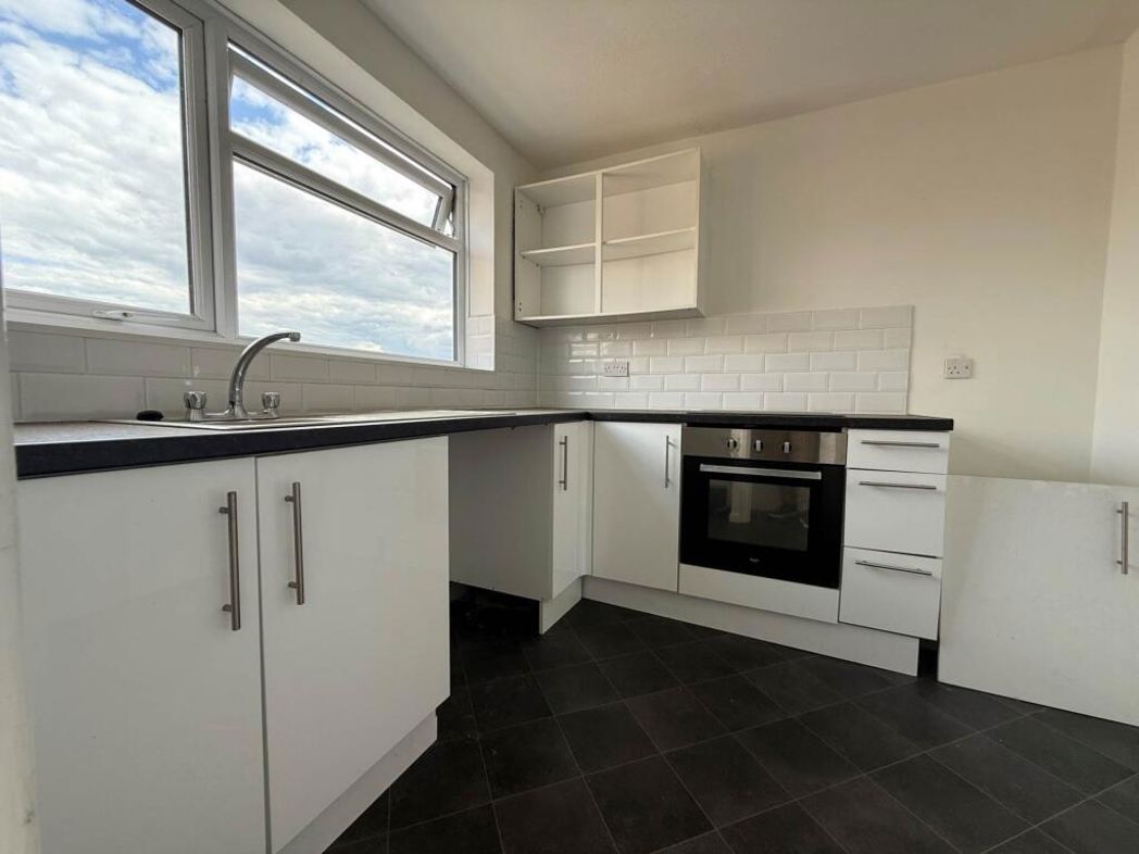 Property image 3 of 7