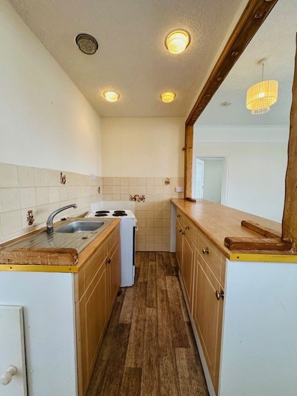 Property image 8 of 47