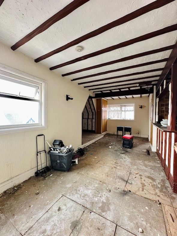 Property image 23 of 47