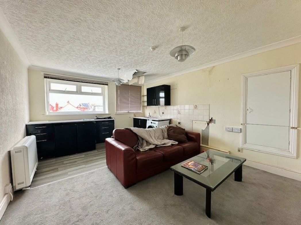 Property image 34 of 47