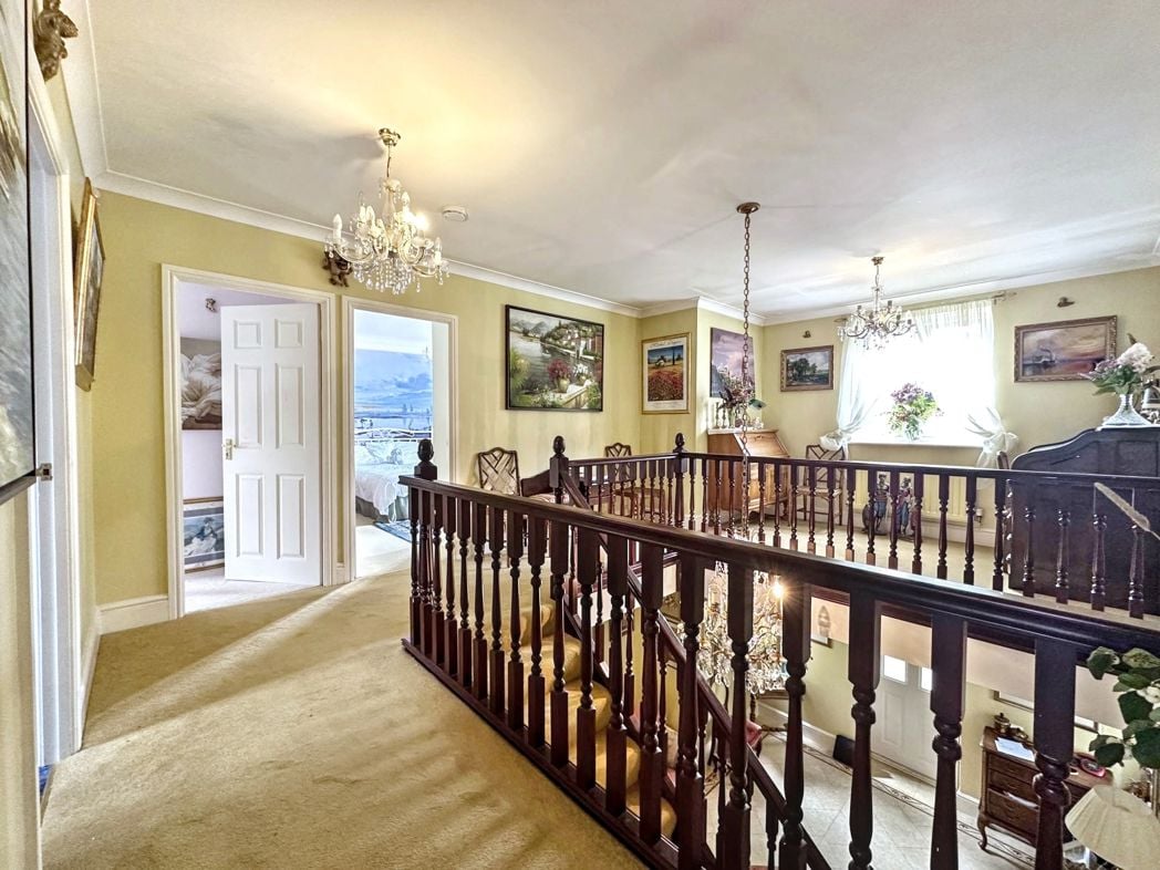 Property image 13 of 31