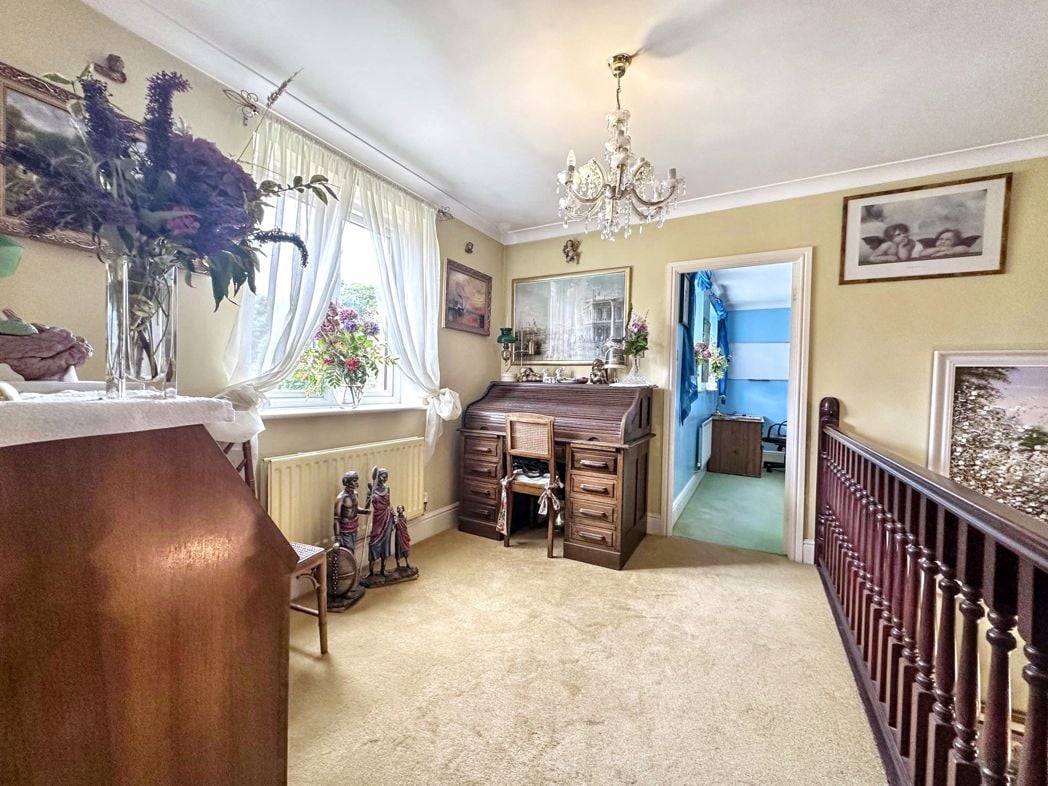Property image 14 of 31