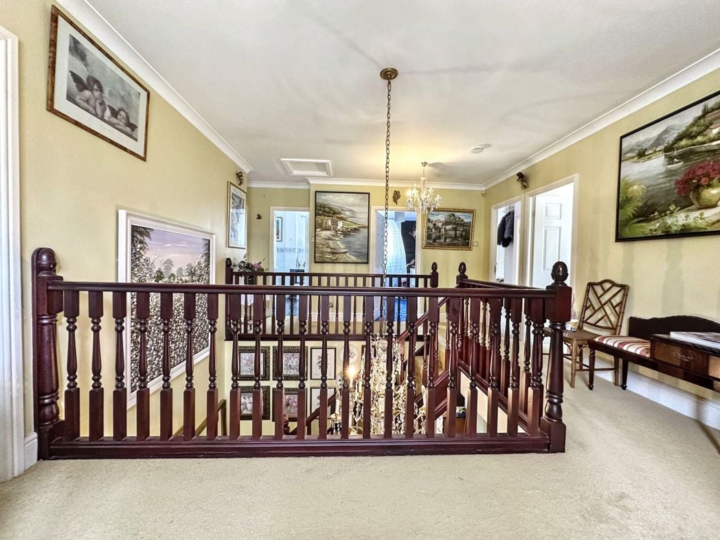 Property image 15 of 31