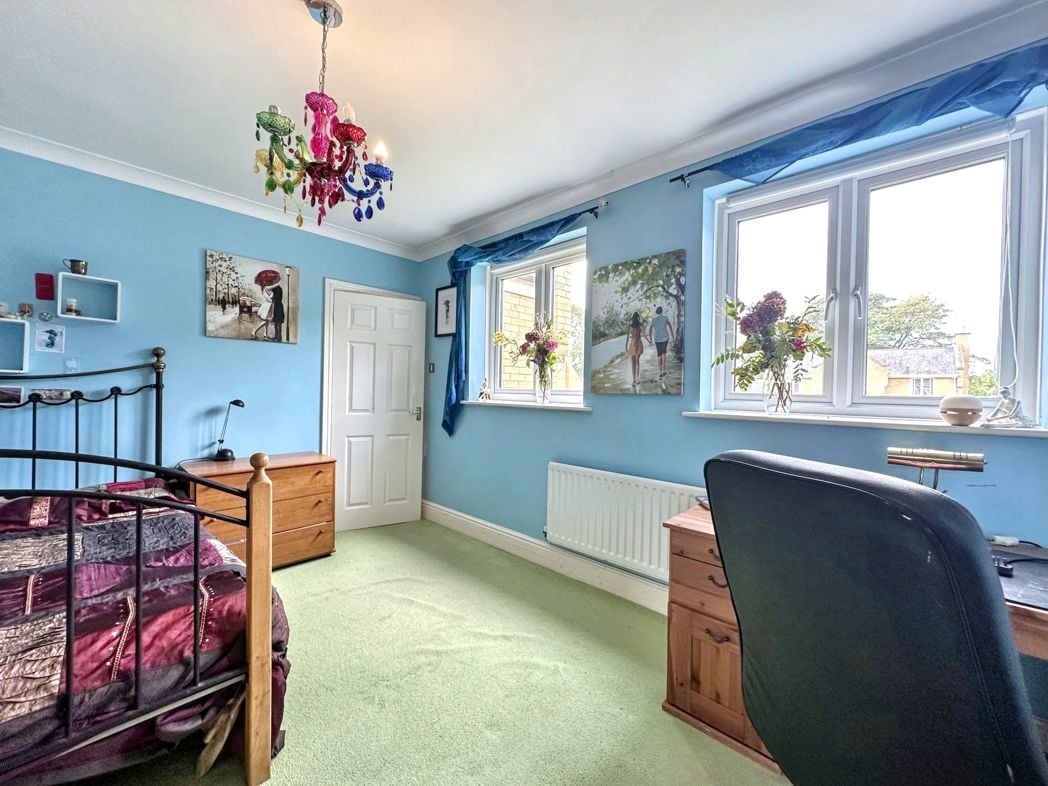 Property image 18 of 31