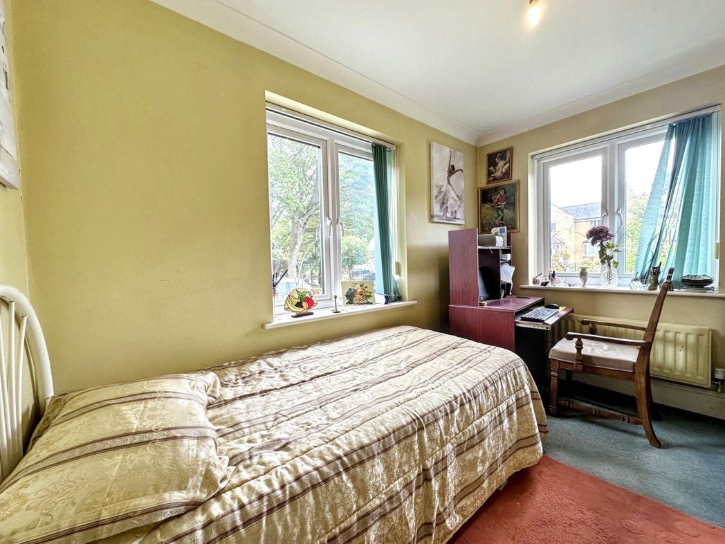 Property image 24 of 31