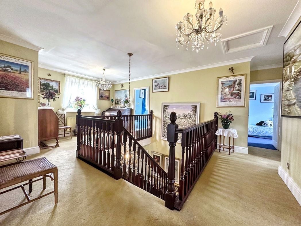 Property image 12 of 31