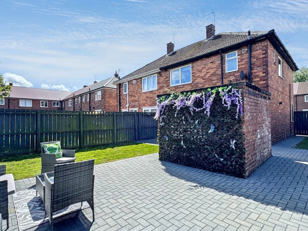 Property image 3 of 20