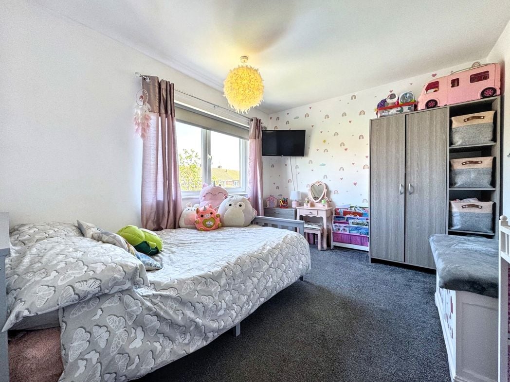 Property image 13 of 20