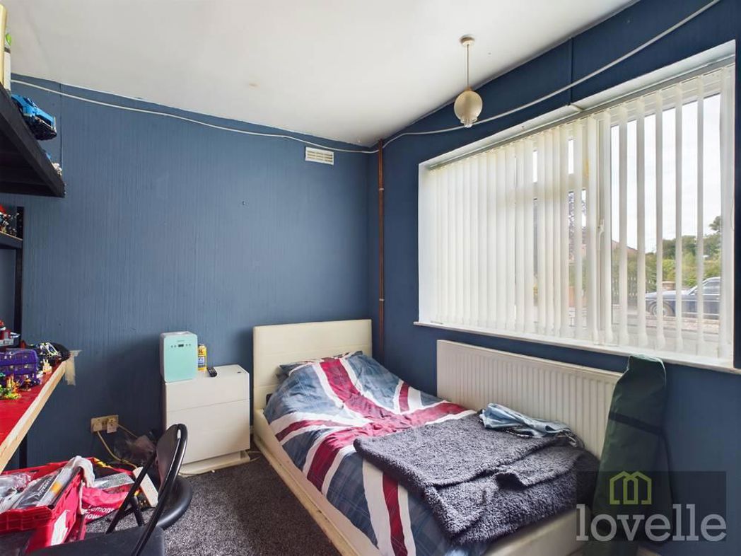 Property image 12 of 20