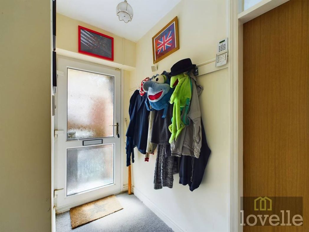Property image 6 of 20