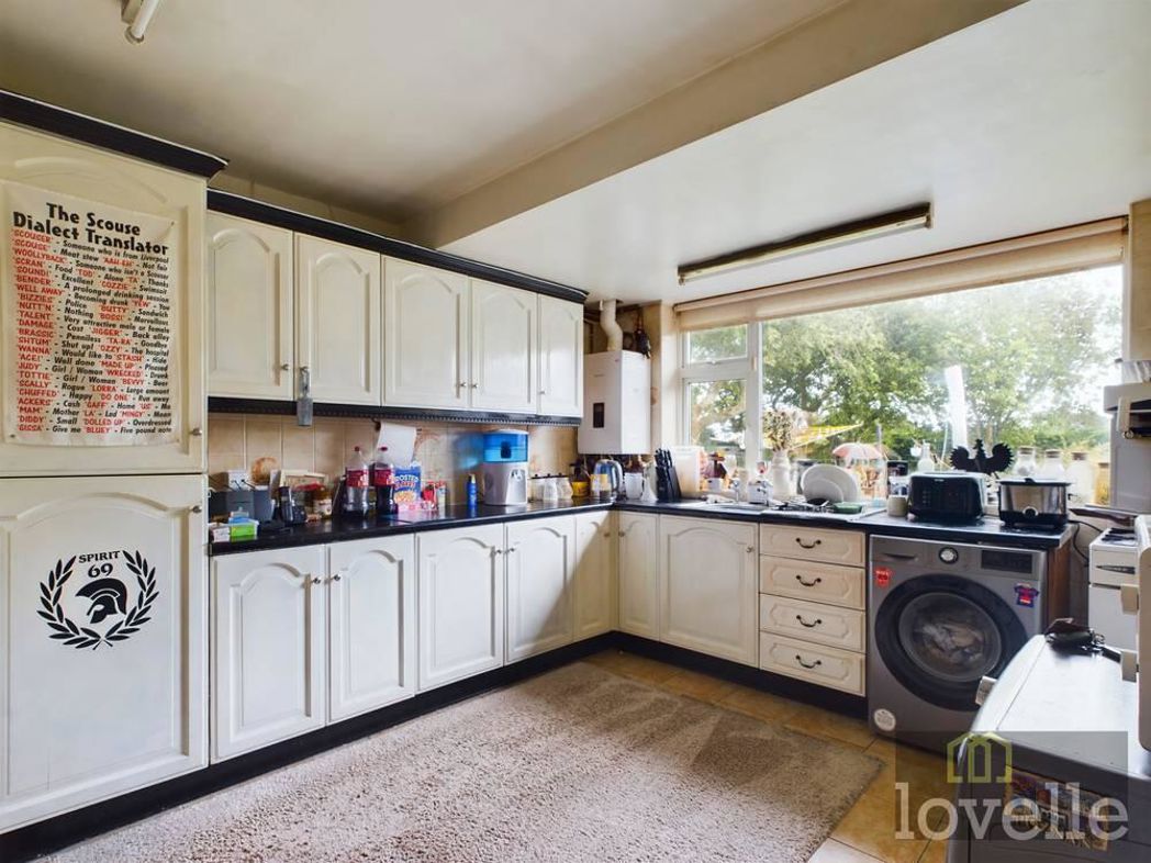 Property image 3 of 20