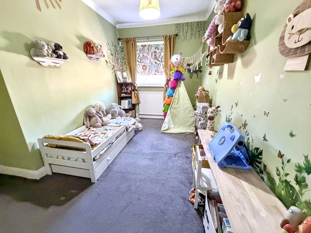 Property image 16 of 21