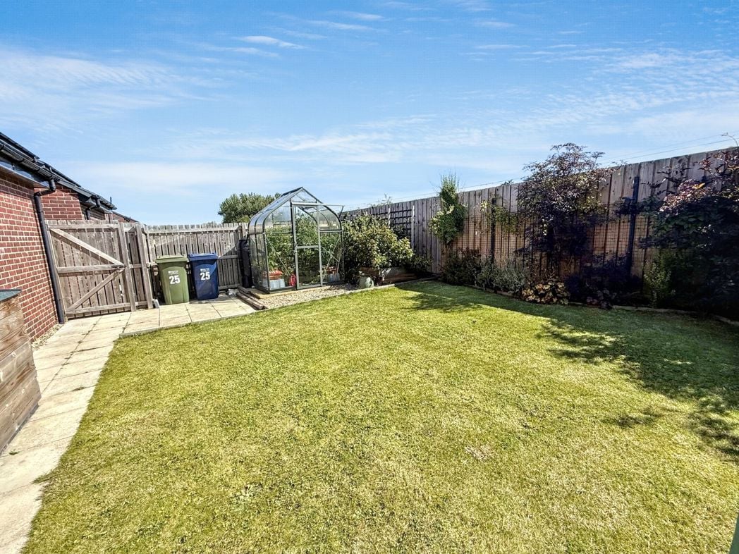 Property image 21 of 23