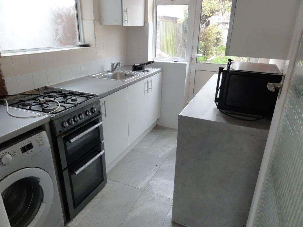 62, West Drayton, Middlesex, UB7 0AZ