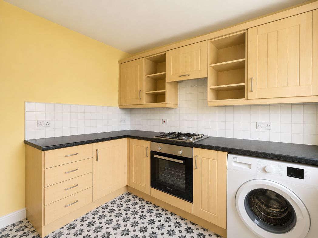 Property image 11 of 11