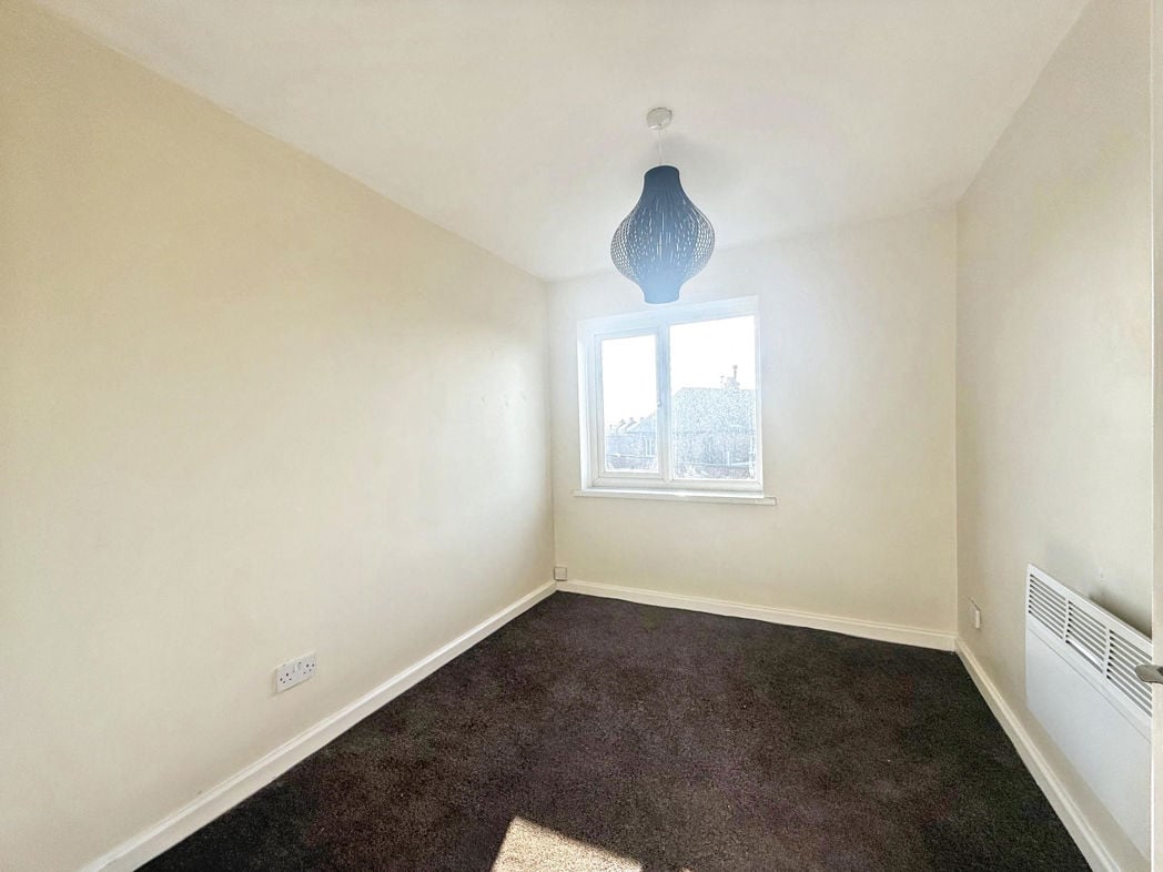 Property image 4 of 5