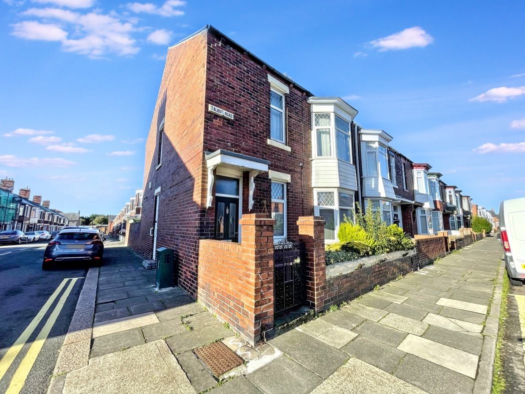 Property image 1 of 11