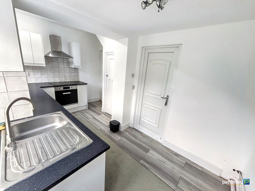 Property image 7 of 16