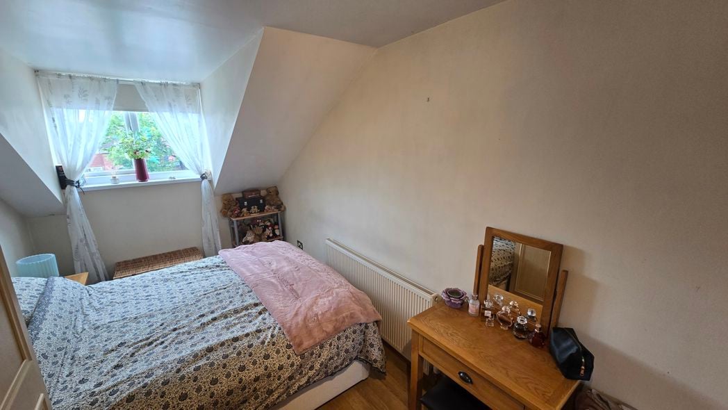 Property image 14 of 25