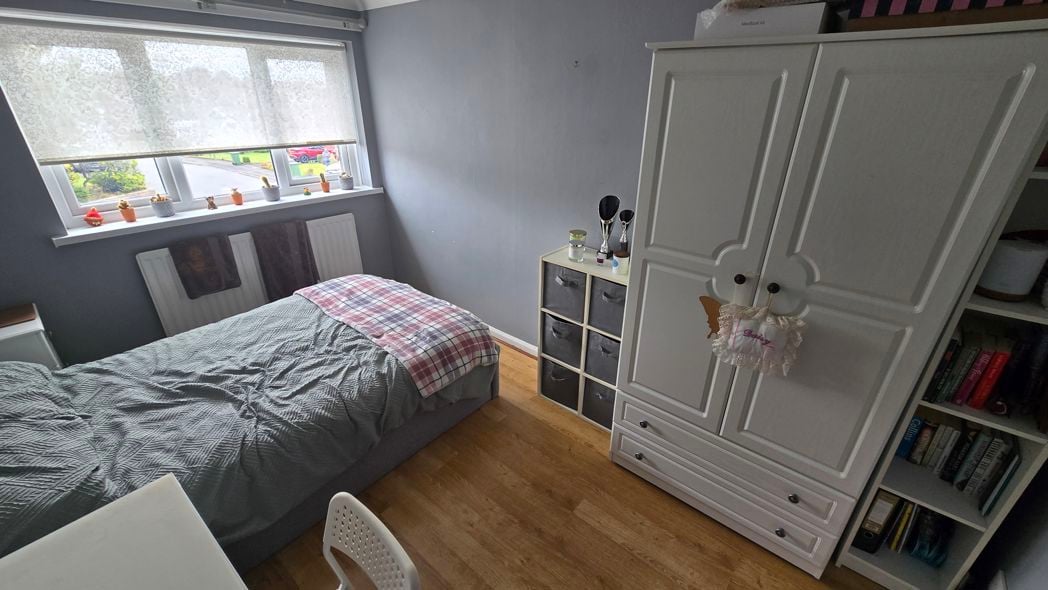 Property image 17 of 25