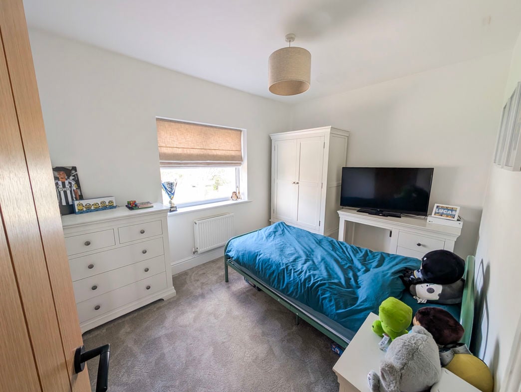 Property image 21 of 25