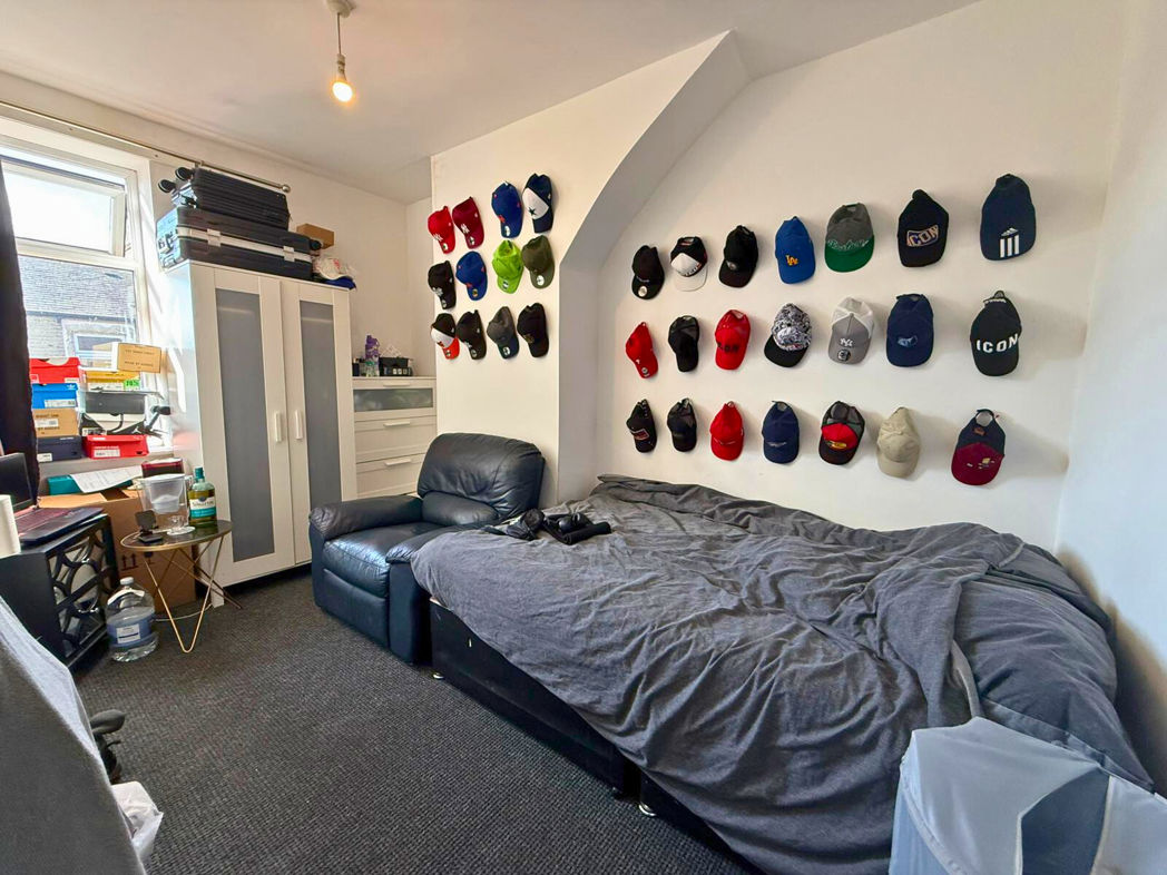 Property image 6 of 11