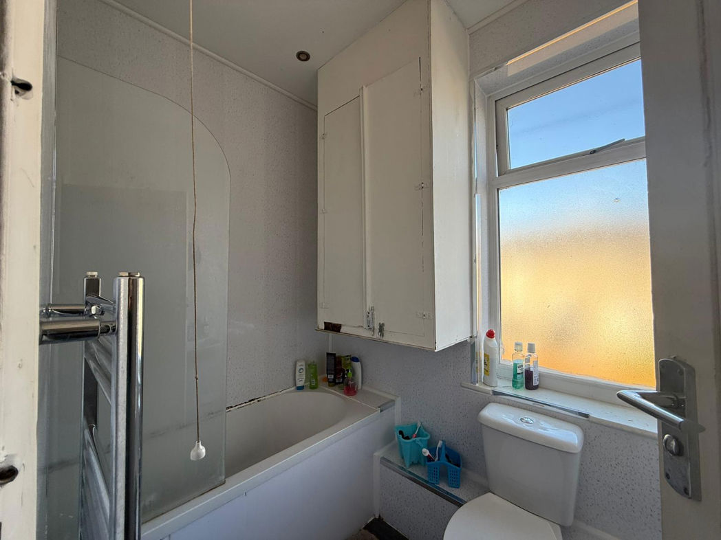 Property image 10 of 11