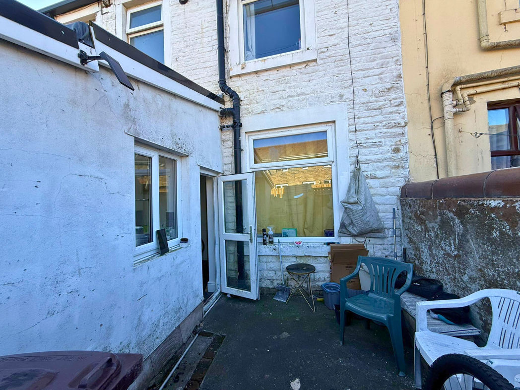 Property image 11 of 11